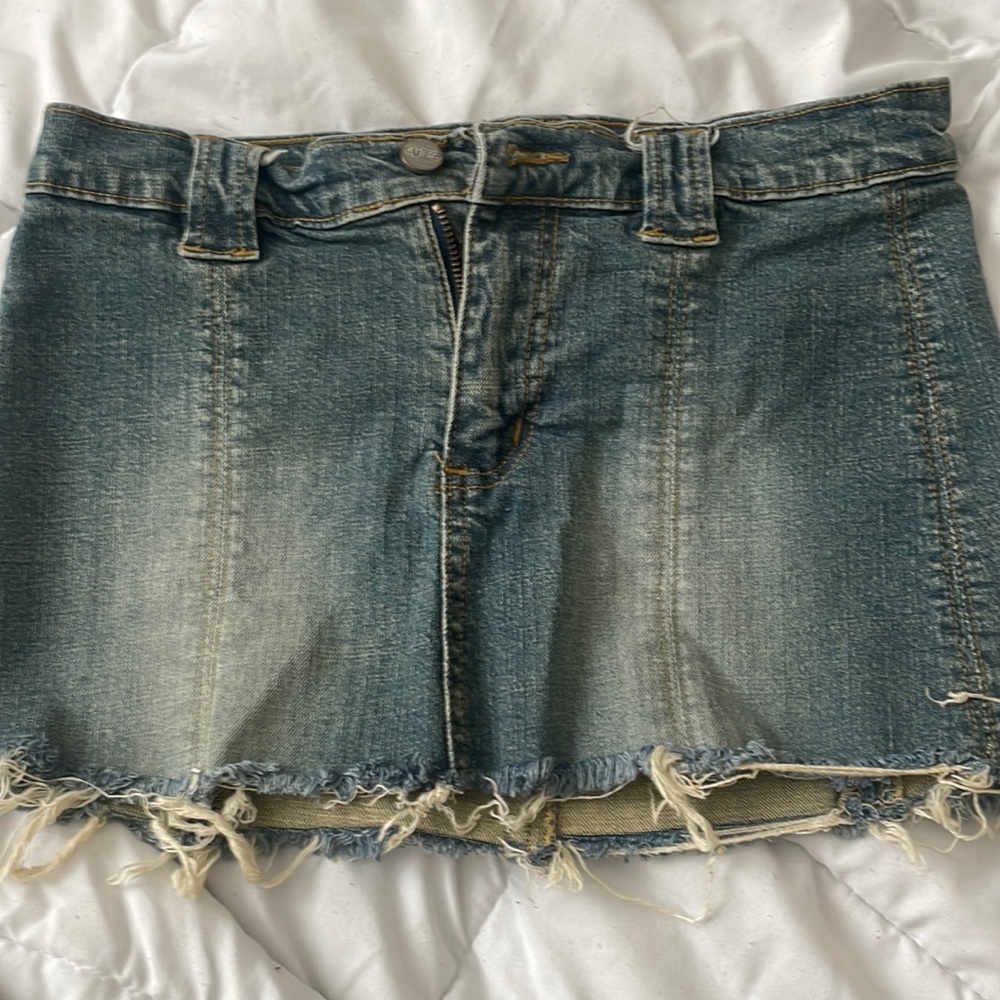Y2K low rise mini skirt